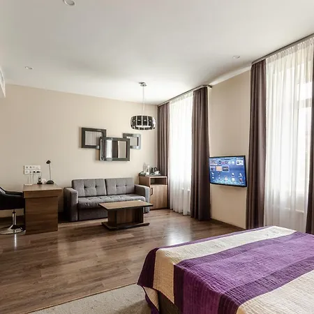 Senator Maidan Aparthotel Kiev