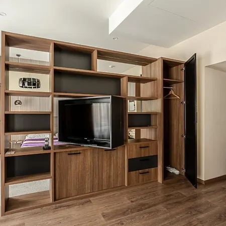 Apart-hotel Senator Maidan 4*
