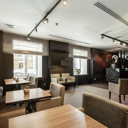 Apart-hotel Senator Maidan Kiev