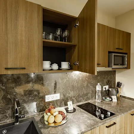 Senator Maidan Apart-hotel